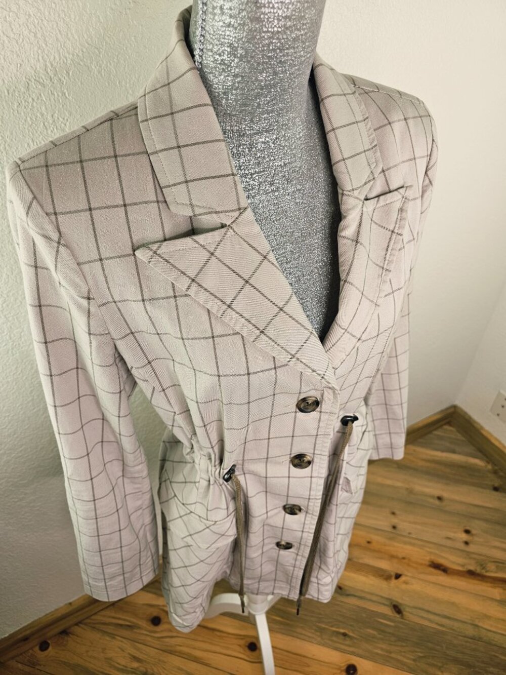 CAbi Tan Windowpane Trench Blazer Jacket style 6026 Size M